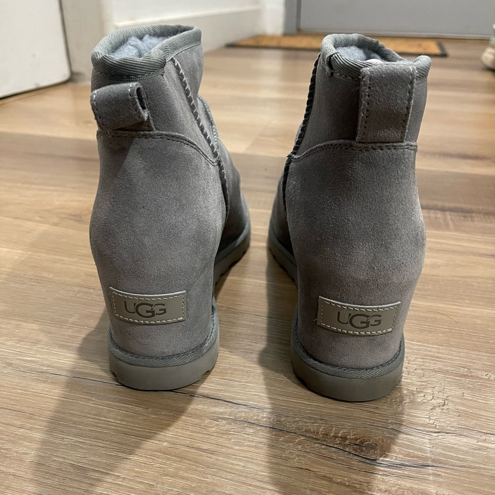 Brand new no box Ugg wedge boots